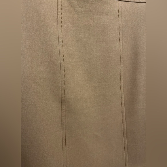 Ann Taylor LOFT Tan Seamed Sleeveless Sheath Dress Size 10 - Picture 5 of 12